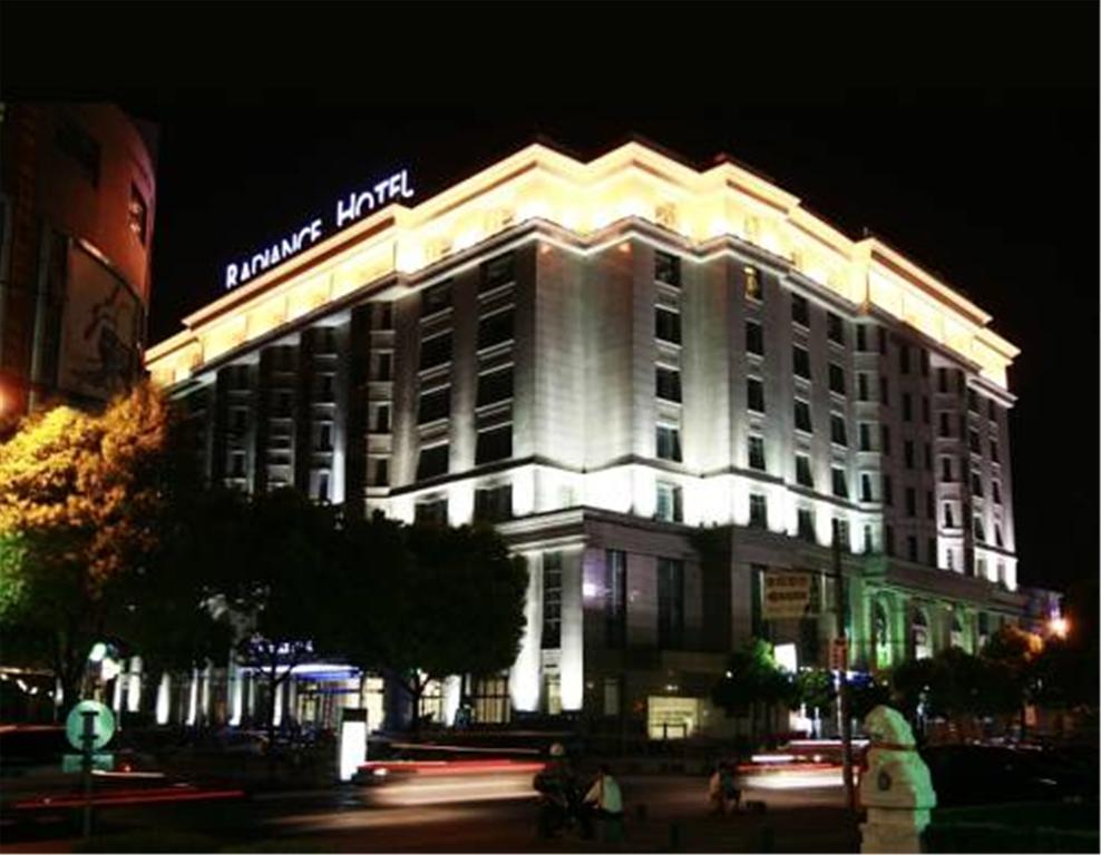 שנגחאי Radiance Hotel מראה חיצוני תמונה
