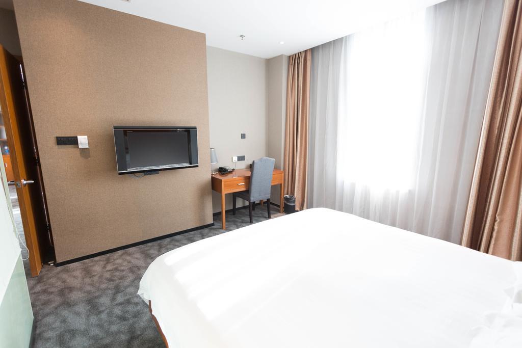 שנגחאי Radiance Hotel מראה חיצוני תמונה