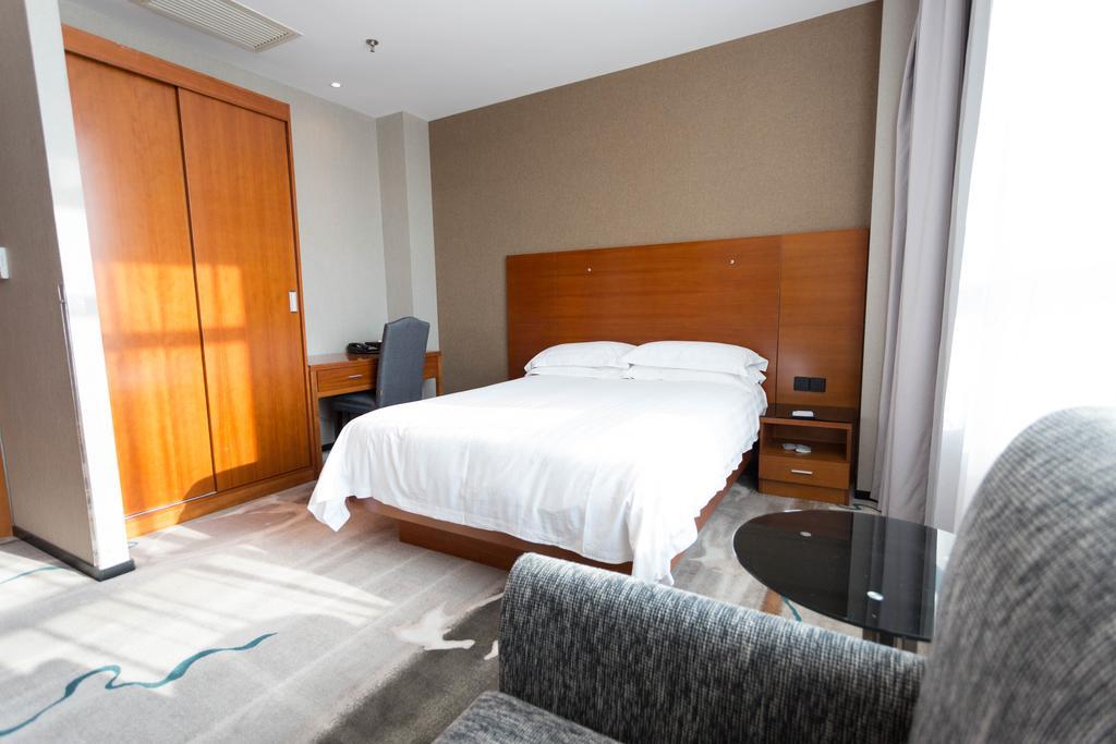 שנגחאי Radiance Hotel מראה חיצוני תמונה