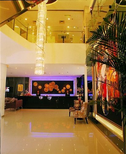 שנגחאי Radiance Hotel מראה חיצוני תמונה
