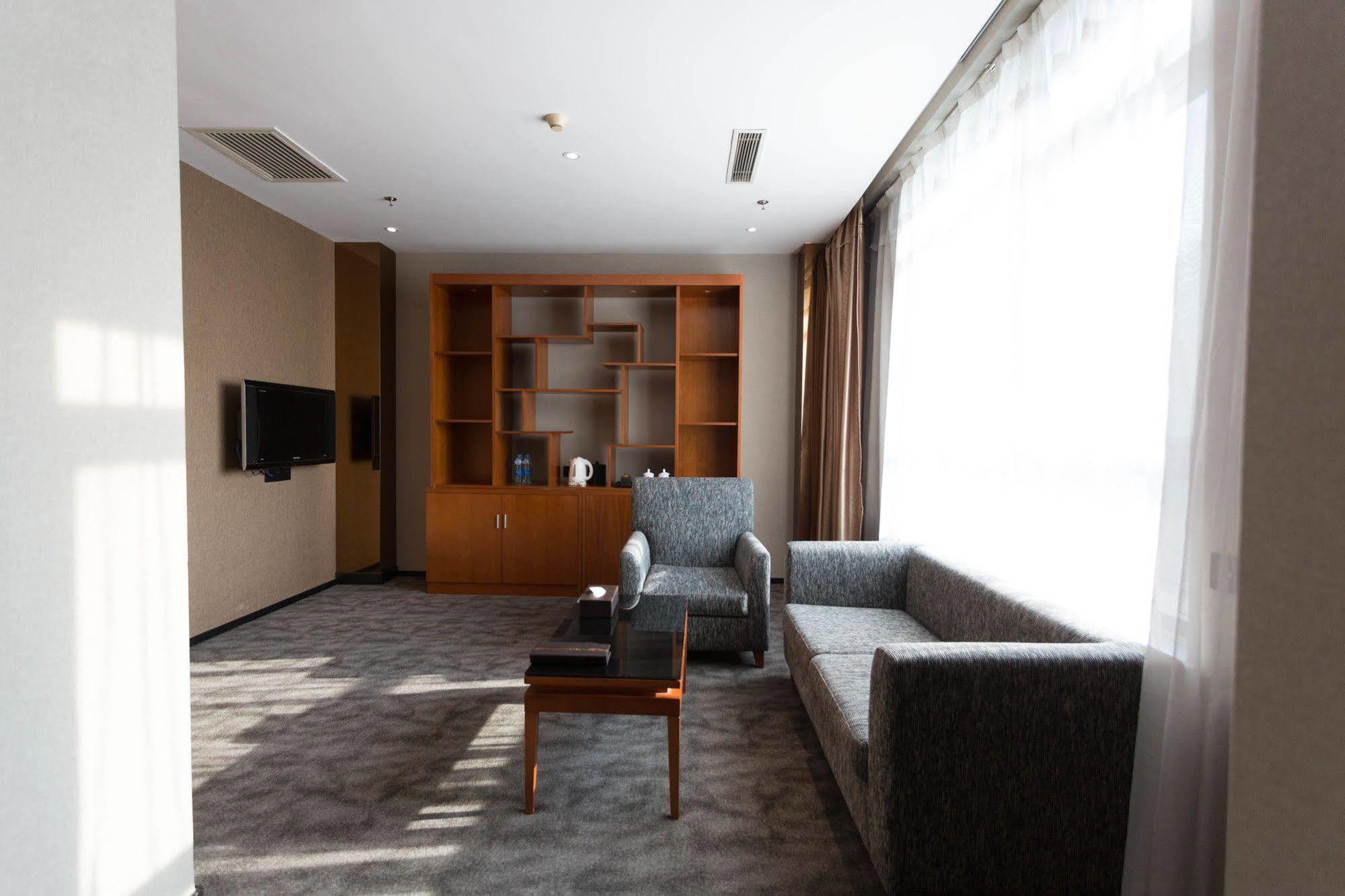 שנגחאי Radiance Hotel מראה חיצוני תמונה